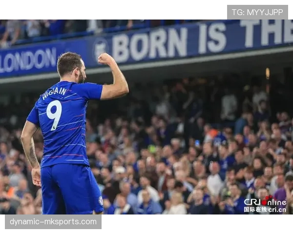 坎特从黑马奇兵到切尔西中场核心的生涯转折解析